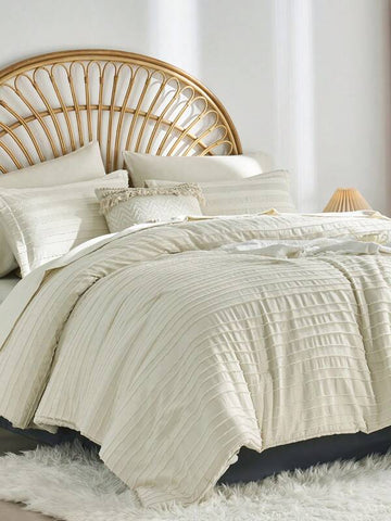 7-Piece Chic Cut Flower Bed Comforter Set, Suitable For All Seasons, Soft And Comfortable Bedding Set, Includes Comforter, Flat Sheet, Fitted Sheet, 2 Pillowshams And 2 Pillowcases, Suitable For Your Bedroom Decoration