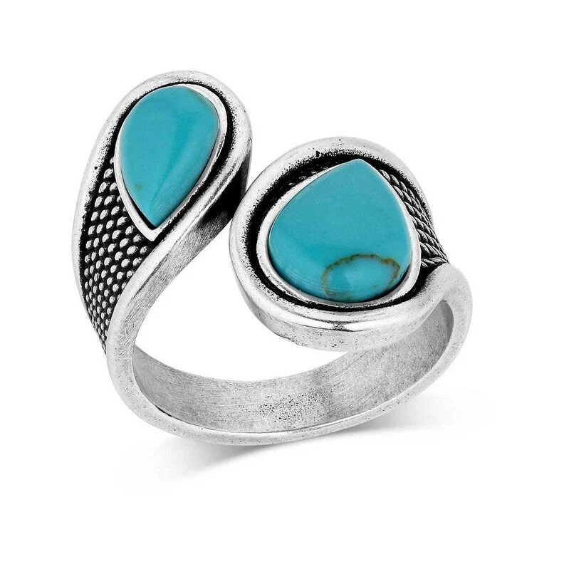 LED - Lit Fashion Rings in Plastic with Color - Changing Effects for a Futuristic LookMontana Silversmiths Ring Womens High Tides Turquoise Wrap RG5968 - Silver