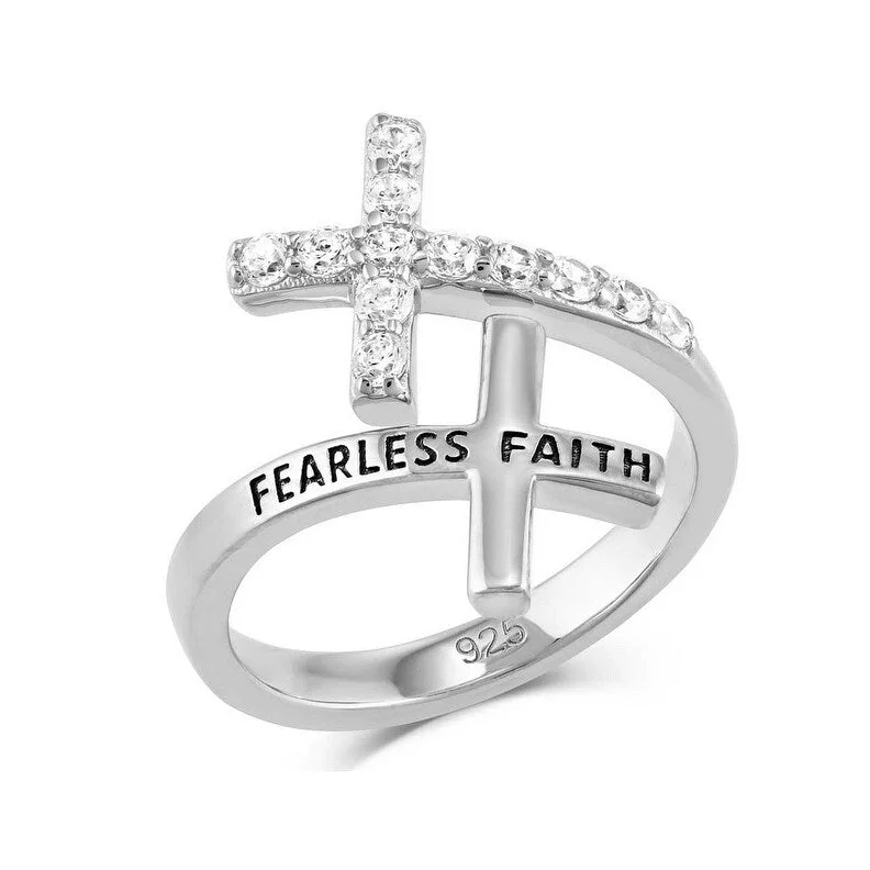 Minimalist Fashion Rings in Stainless Steel with a Single Solitaire CrystalMontana Silversmiths Ring Womens Fearless Faith Crystal Cross FFRG5538 - Silver