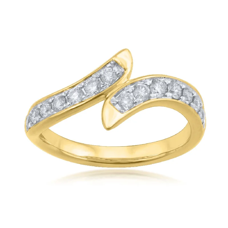 Vintage - Style Women's Diamond Rings with Floral - Engraved Bands and Multiple Diamond Accents18K YG Band Diamond Ring-1pc