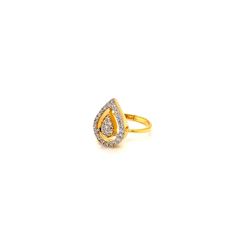 Halo - Style Women's Diamond Rings with a Center Diamond Surrounded by Smaller Diamonds in 18K Gold14K YG Drop Diamond Ring