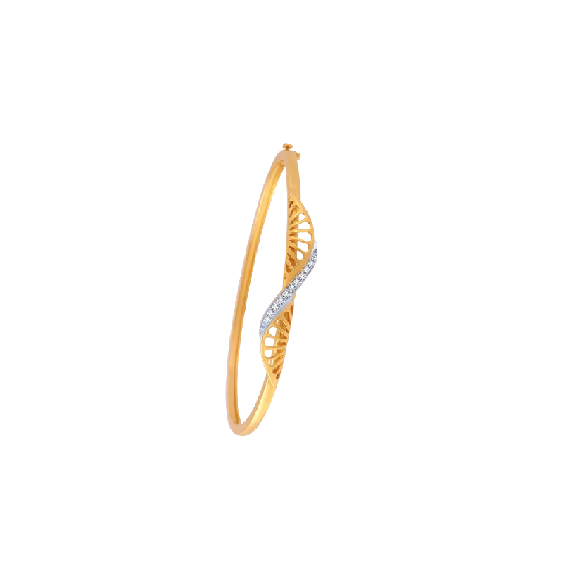 Art Deco - Inspired Women's Diamond Rings with Geometric Designs and Baguette - Cut Diamonds14KT (585) Yellow Gold And American Diamond Bangle For Women