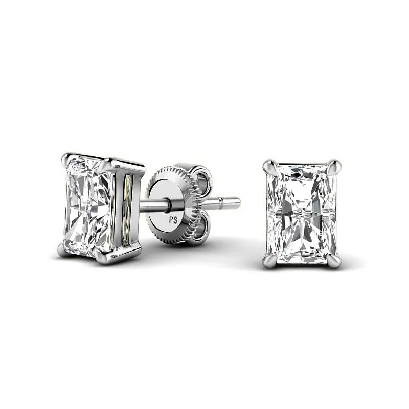 Glow - in - the - Dark Star Stud Earrings for a Mysterious and Night - Time - Friendly Accessory0.60-5.00 CT Radiant Cut Lab Grown Diamonds - Stud Earrings