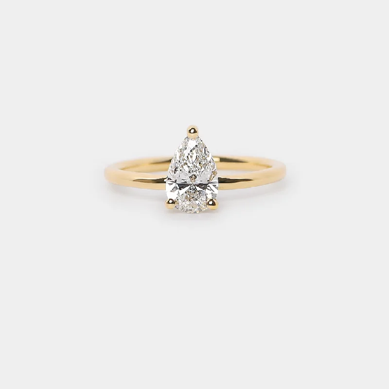 Three - Stone Engagement Rings Symbolizing Love's Past, Present, and Future with Asscher - Cut DiamondsRitual solitaire plain band ring - 1.01ct pear lab white diamond