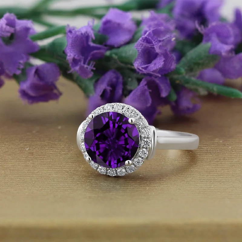 Alexandrite Gemstone Rings in Platinum with a Hidden Halo for a Rare and Luxurious PieceAuriya 2 1/5ct Round Purple Amethyst and Halo Diamond Engagement Ring 1/4ctw 14k Gold