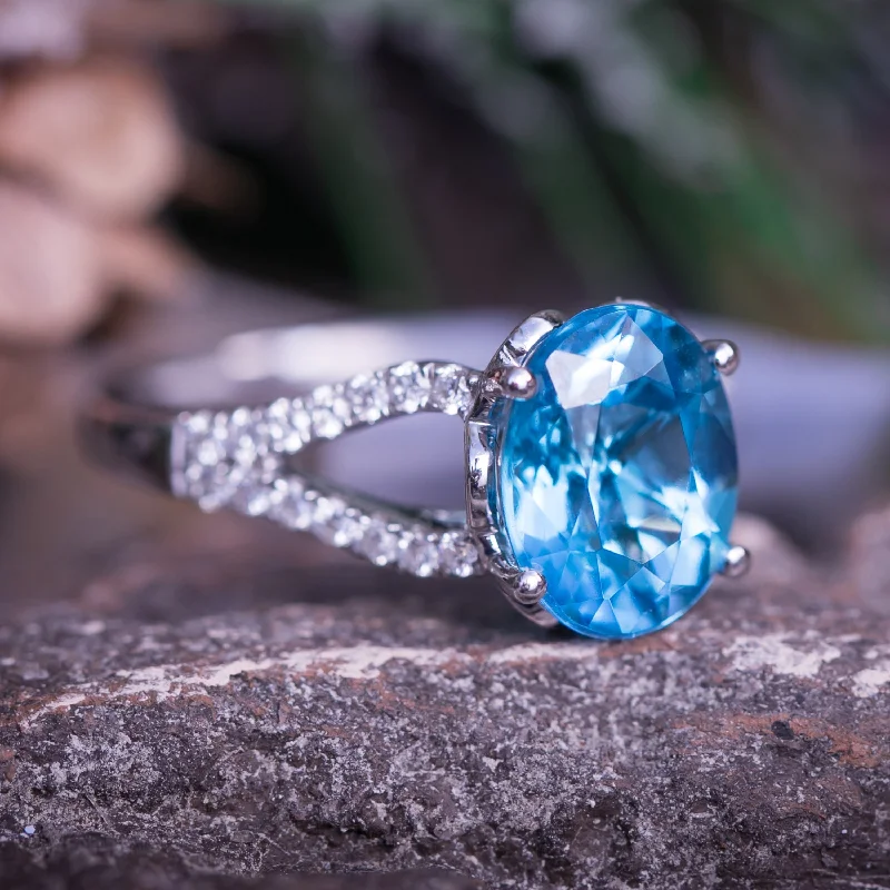 Sapphire Gemstone Rings in 18K White Gold with Diamond Accents for an Elegant EngagementAuriya 3 1/3ct Fancy Oval Swiss Blue Topaz and Diamond Engagement Ring 1/3cttw 14k Gold